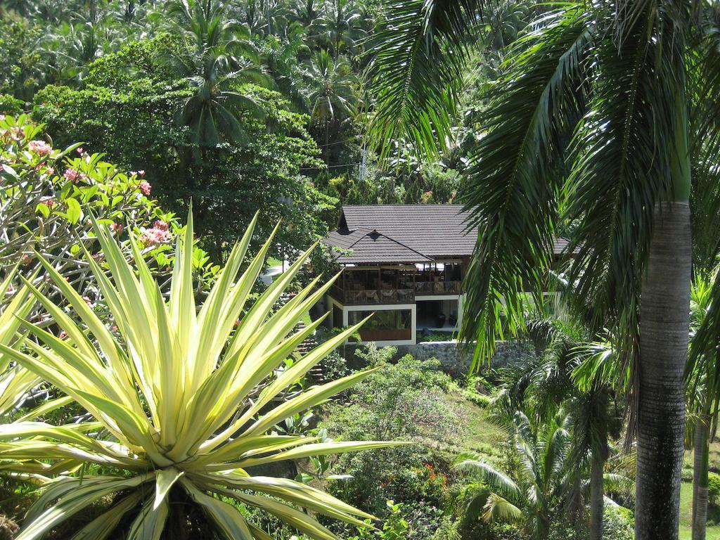Janji Laut Resort Tanahwangko Exterior foto